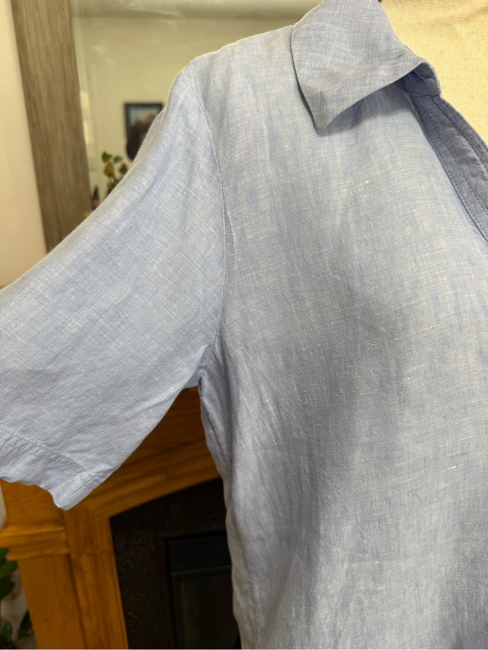 J.Crew popover blue coastal bungalow solid color 100% linen BY694 medium - Picture 3 of 10